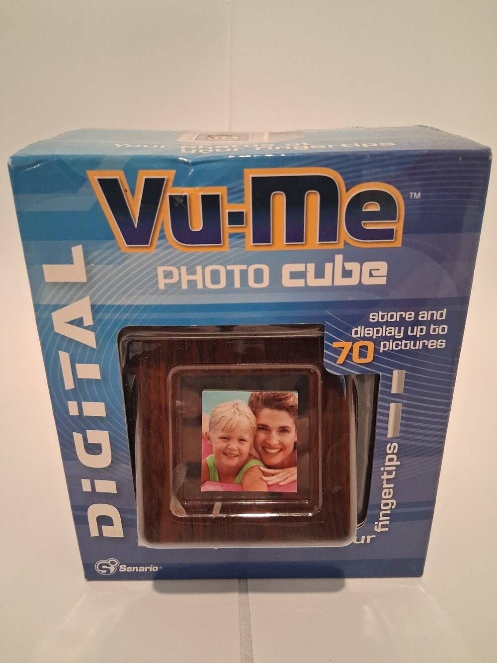 Vu-Me Digital Photo Cube Senario Wood Grain Frame Brand New Stores 70 Pictures